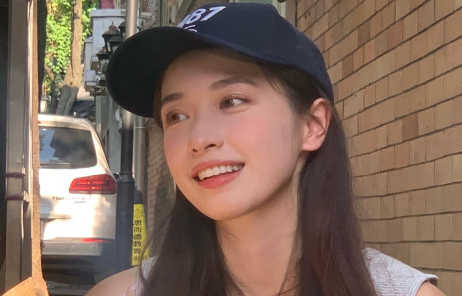 女朋友|女朋友和别人说我是她朋友什么意思