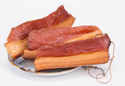腊肉|腊肉放冰箱用保鲜膜还是用保鲜袋好