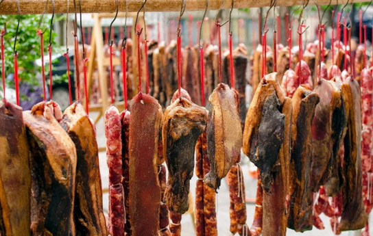 腊肉|腊肉过期了吃了会怎样