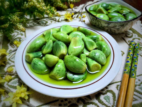 腊八蒜|腊八蒜可以和白菜一起腌吗
