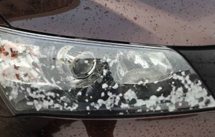 汽车|汽车大灯有水雾怎么办正常吗