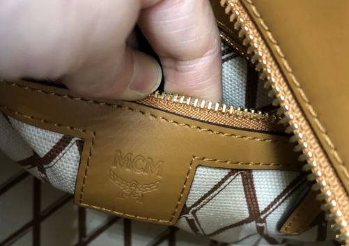 mcm|mcm菜篮子包包怎么辨别真假