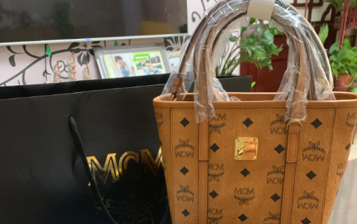 mcm|mcm菜篮子包包怎么辨别真假