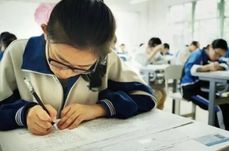 高三|2022年高三一模成绩530高考能上600分吗