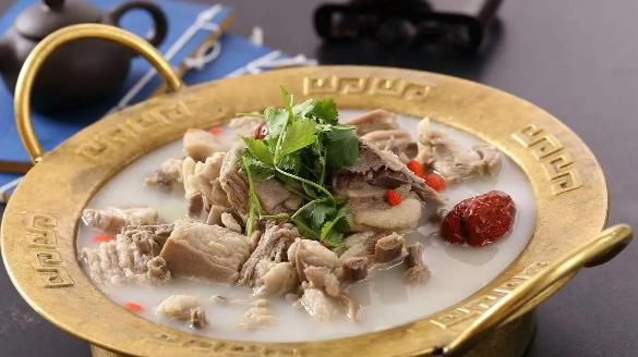 羊肉|炖羊肉放花椒还是胡椒好
