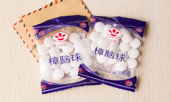 樟脑丸|带包装的樟脑丸要怎么使用