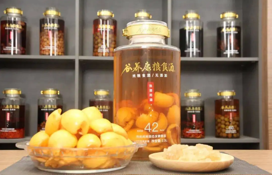 枇杷|枇杷泡酒可以带核一起泡吗