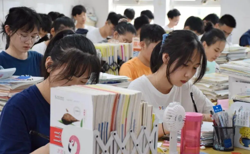 高考|2022高考早上几点要到考场
