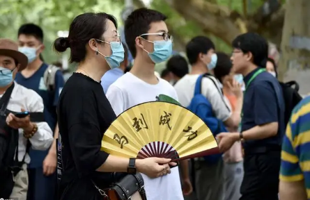 高考|高考拿甘蔗和香蕉什么意思