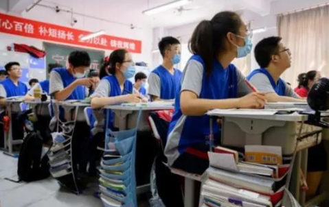 高考|2022高考穿牛仔裤可以过安检吗