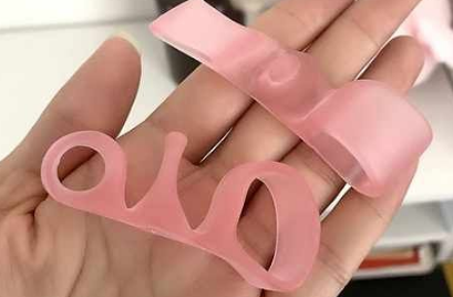 脚趾环|抖音上的脚趾环晚上睡觉可以戴吗