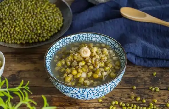 绿豆汤|绿豆汤开花解毒还是不开花解毒