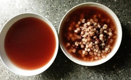 红豆薏米茶|红豆薏米茶的功效有哪些