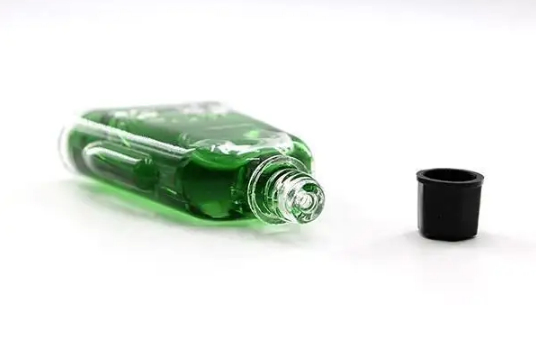 风油精|风油精可以喷洒吗