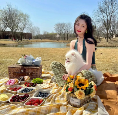挂脖吊带|挂脖吊带适合什么裙子比较辣妹