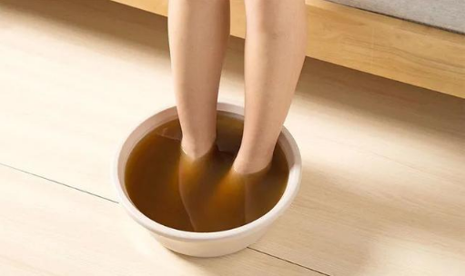 经期|经期可以用姜泡脚吗