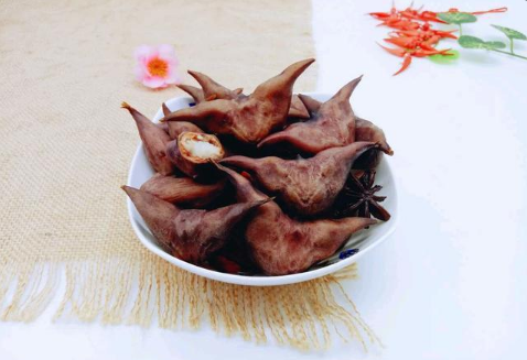 菱角|菱角嫩的时候能炒菜吃吗