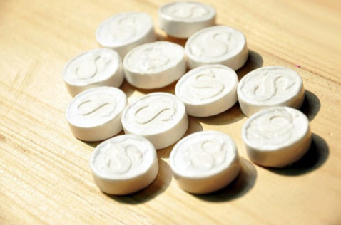 压缩面膜|压缩面膜是蚕丝的好还是纯棉的好