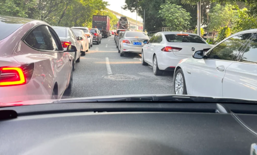 车|车子过户给老婆保险还要重新买吗