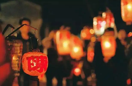 寒衣节|寒衣节1点多可以在坟地烧纸吗