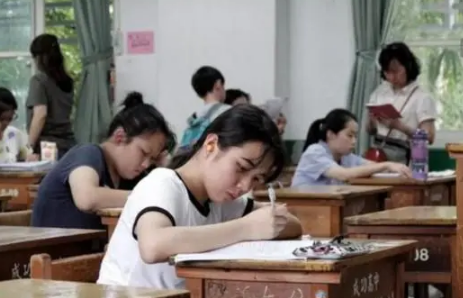 大学|2022大学刚入学要考试吗