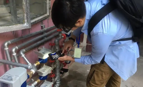 自来水|自来水抄表员乱收费去哪里举报