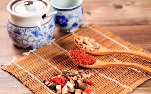 阴虚火旺|阴虚火旺有什么症状怎么调理