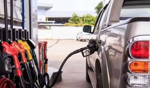 小汽车|小汽车多少公里换机油最好