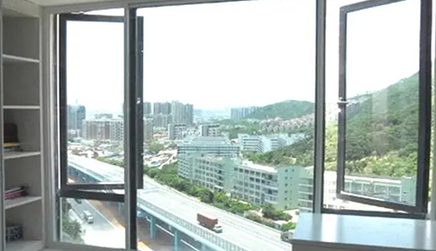 玻璃|双层玻璃外层坏了向谁求助修复