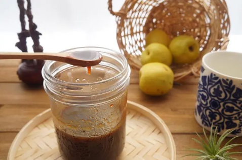 秋梨膏|秋梨膏熬得太硬了可以加水进去继续熬吗