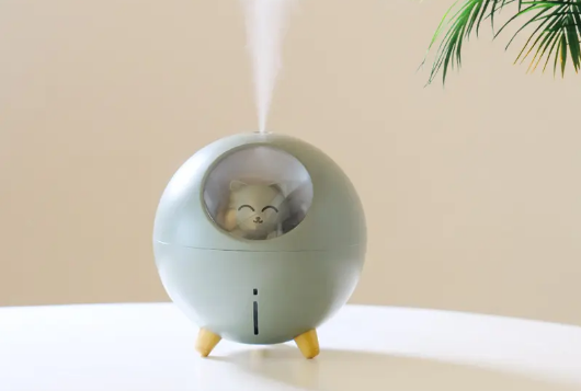 加湿器|秋天晚上睡觉可以开加湿器吗