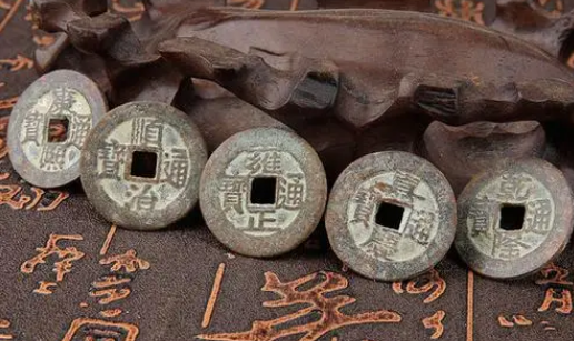 五帝钱|五帝钱挂门框还是门上