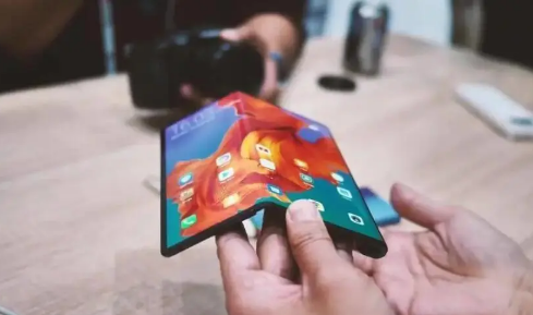 华为|华为PocketS折叠屏手机是不是折久了会坏屏