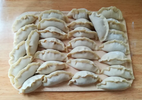 饺子|刚包好的饺子如何保存在冰箱