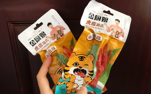 金厨娘|金厨娘虎皮凤爪是王小卤的平替吗