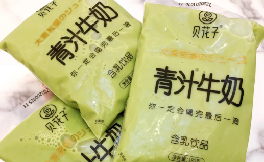 青汁|青汁牛奶是什么做的