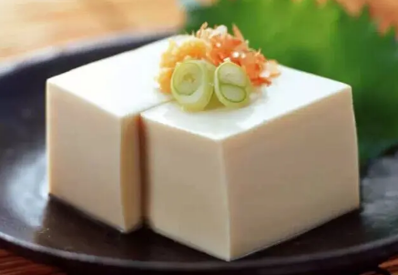 豆腐|盒装内酯豆腐冻了还能吃吗