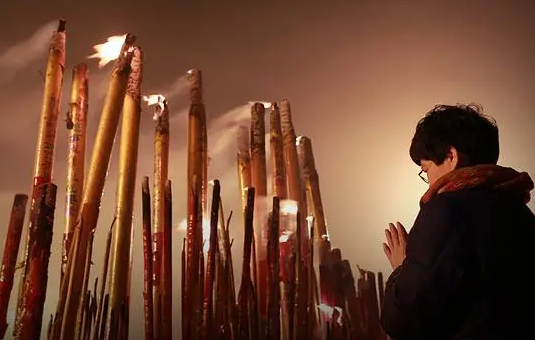 祈福|2023年2月1日适合祈福吗