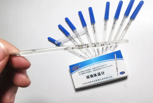 体温计|水银体温计夹左边还是右边好