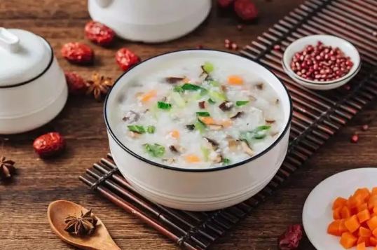 拉肚子|拉肚子吃什么东西能止泻
