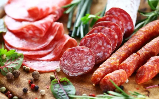 香肠|灌香肠用肉馅还是肉块