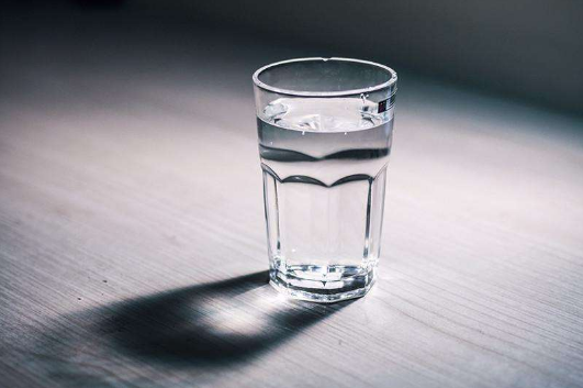 淡盐水|淡盐水能退烧吗