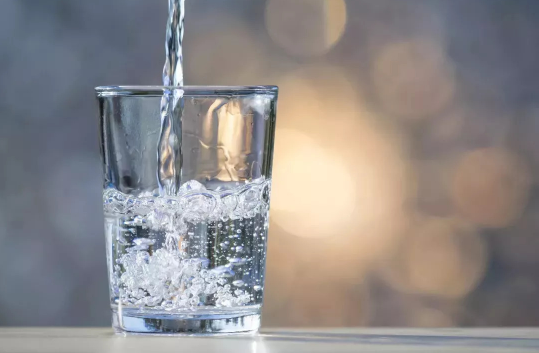 淡盐水|淡盐水可以和药一起吃吗