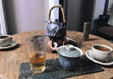 围炉煮茶|围炉煮茶是用泥炉好还是铁炉好