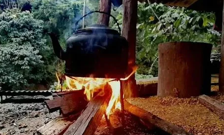 围炉煮茶|围炉煮茶是用泥炉好还是铁炉好